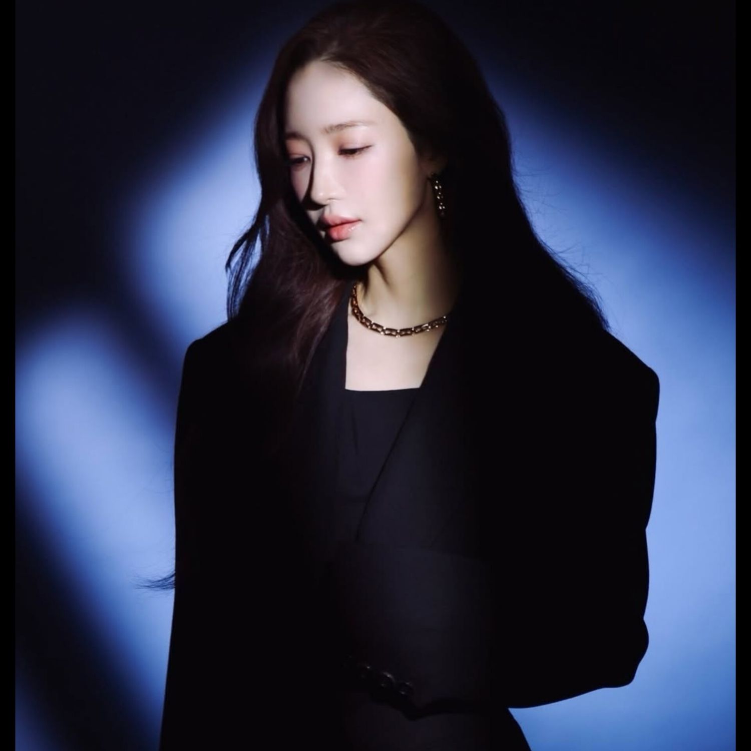 粉絲拍下的朴敏英瞬間