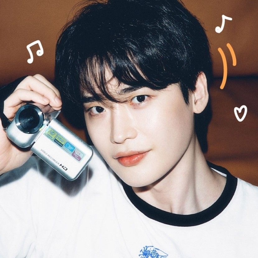 粉絲拍下的李鍾碩瞬間