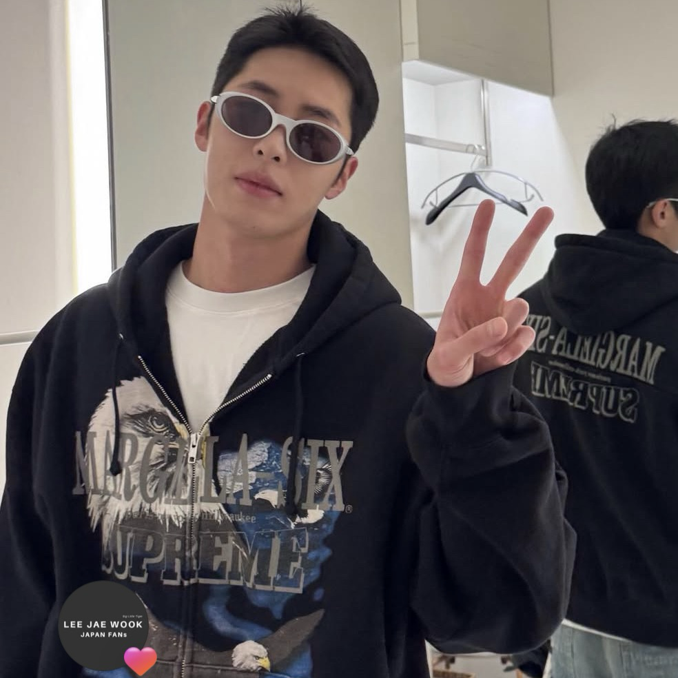 Latest photo of Lee Jaewook