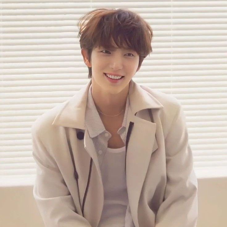 李準基的最新照片