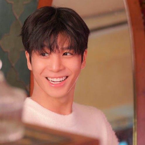 郑东元的最新照片