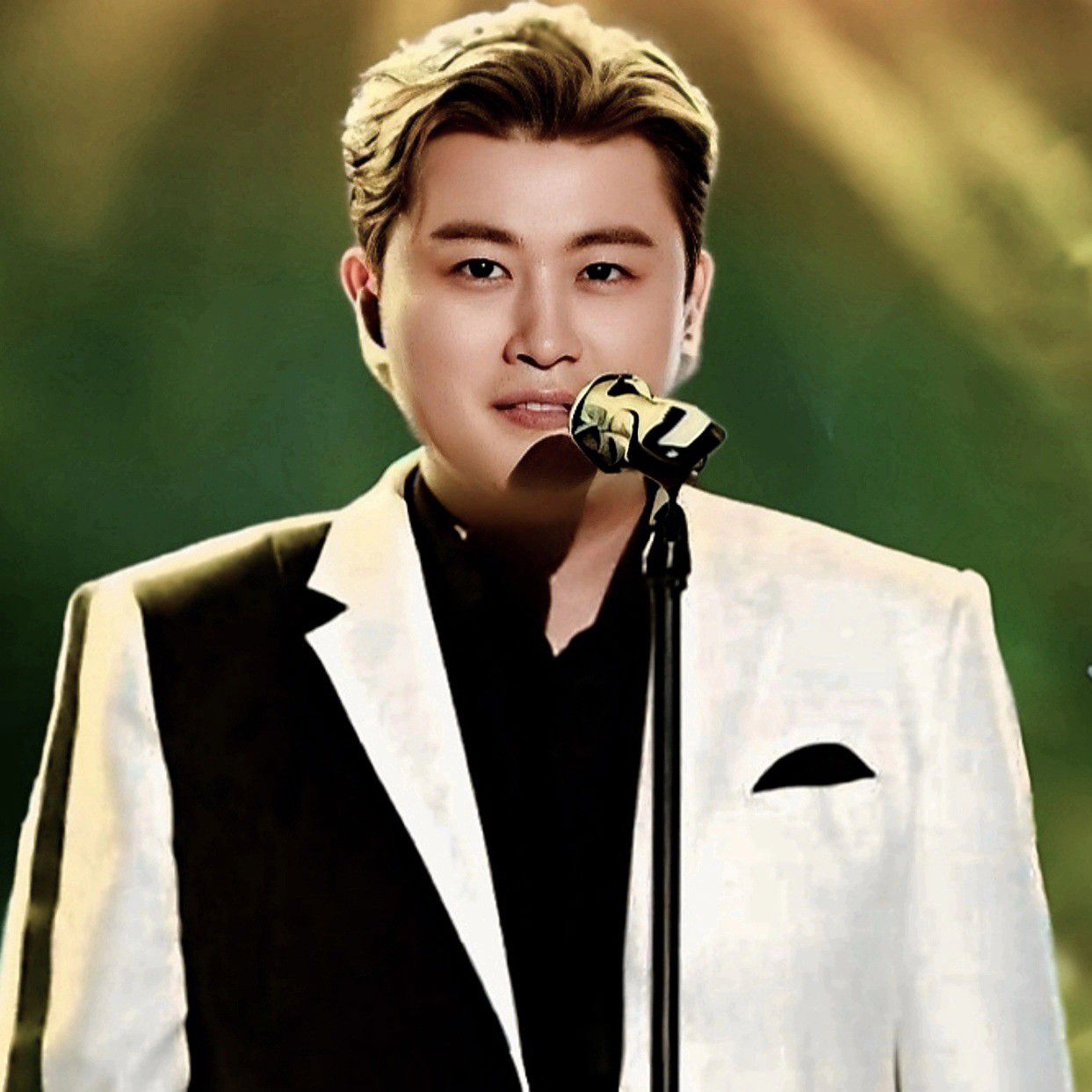 キム・ホジュンの最近の活動ショット