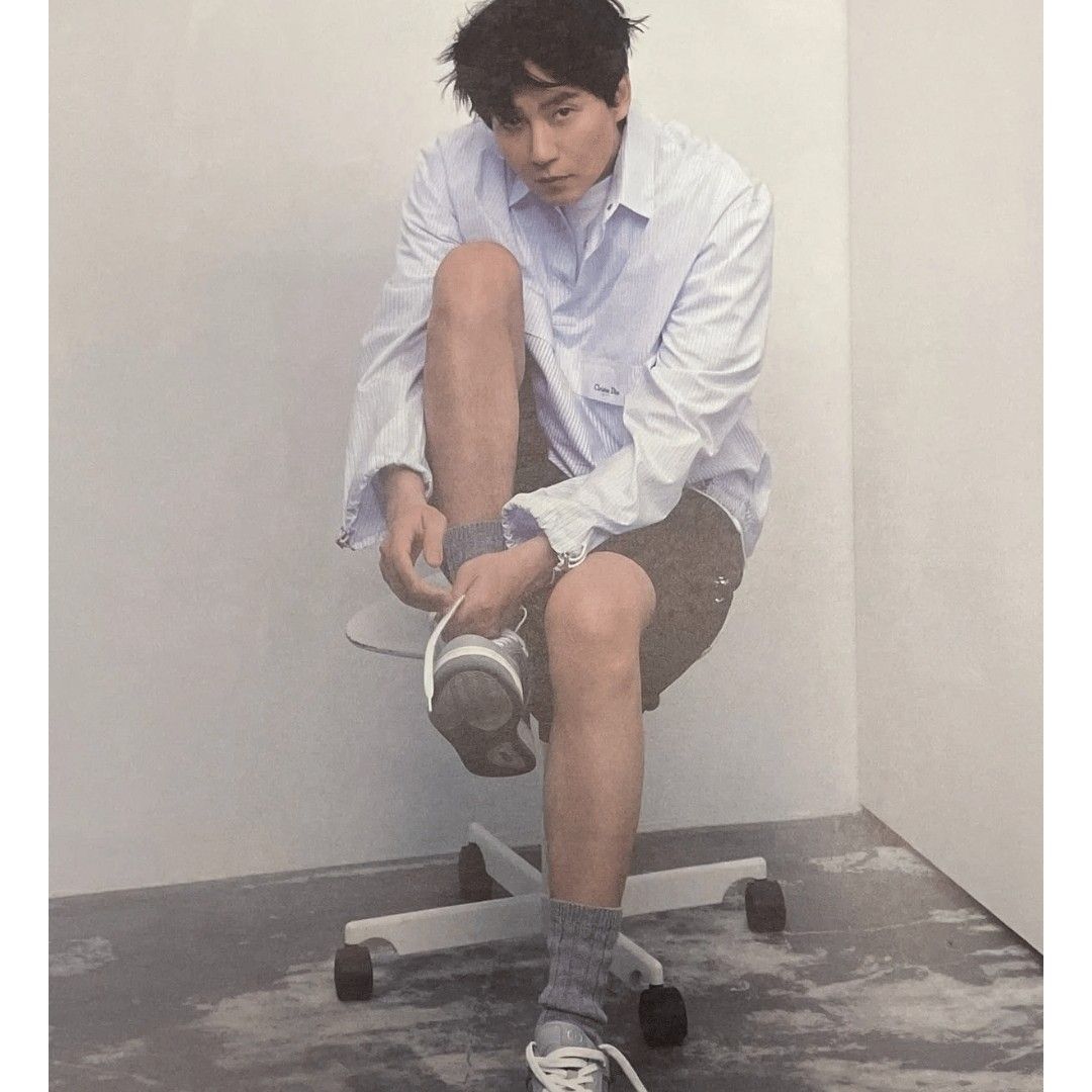 Behind-the-scenes cut of Kim Namgil