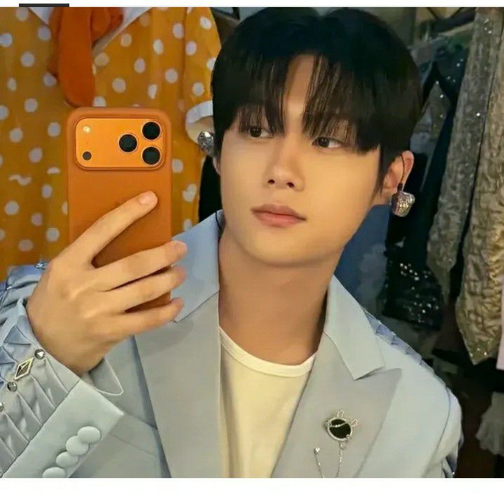 Behind-the-scenes cut of Choi Jaemyeong