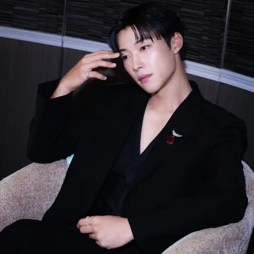Recent activity shot of Woo Dohwan