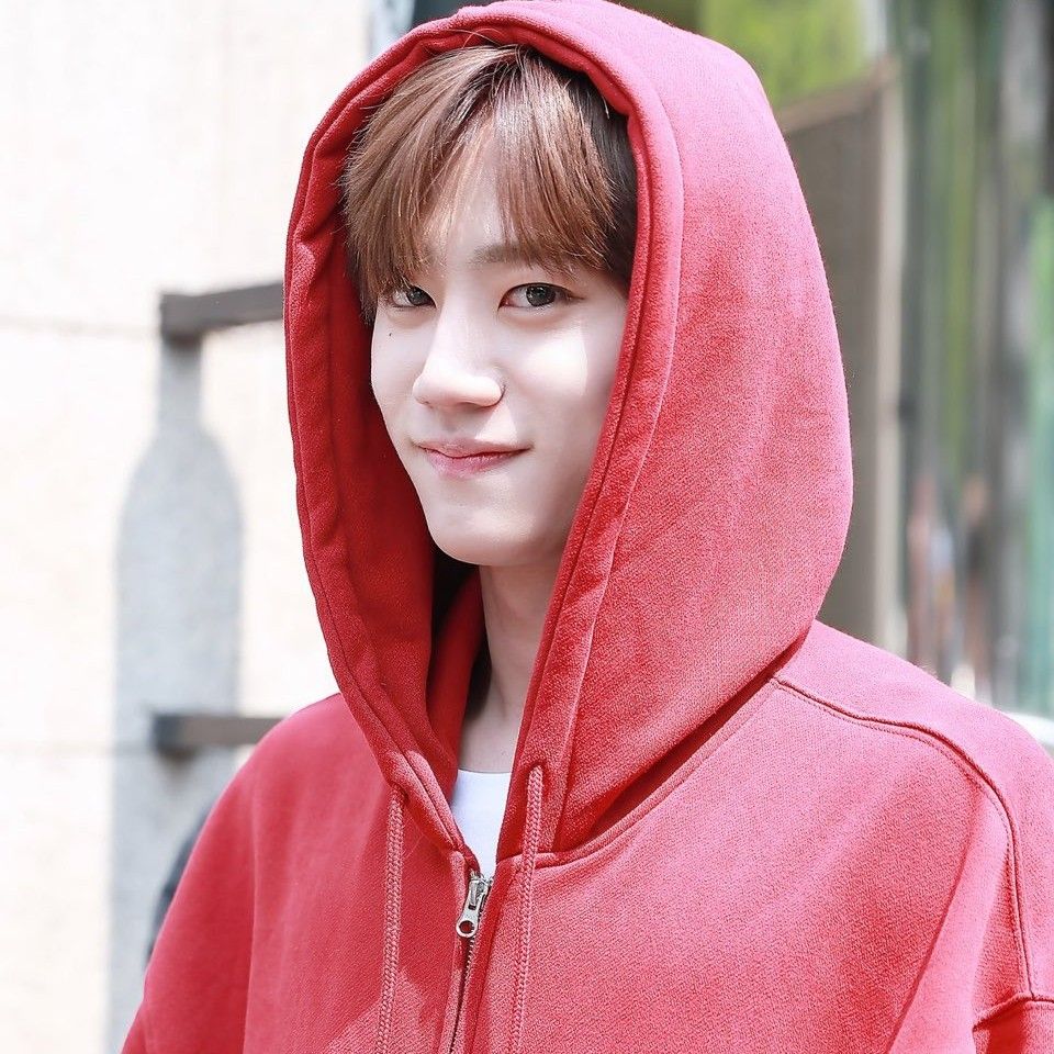 Latest photo of Lee Junyoung