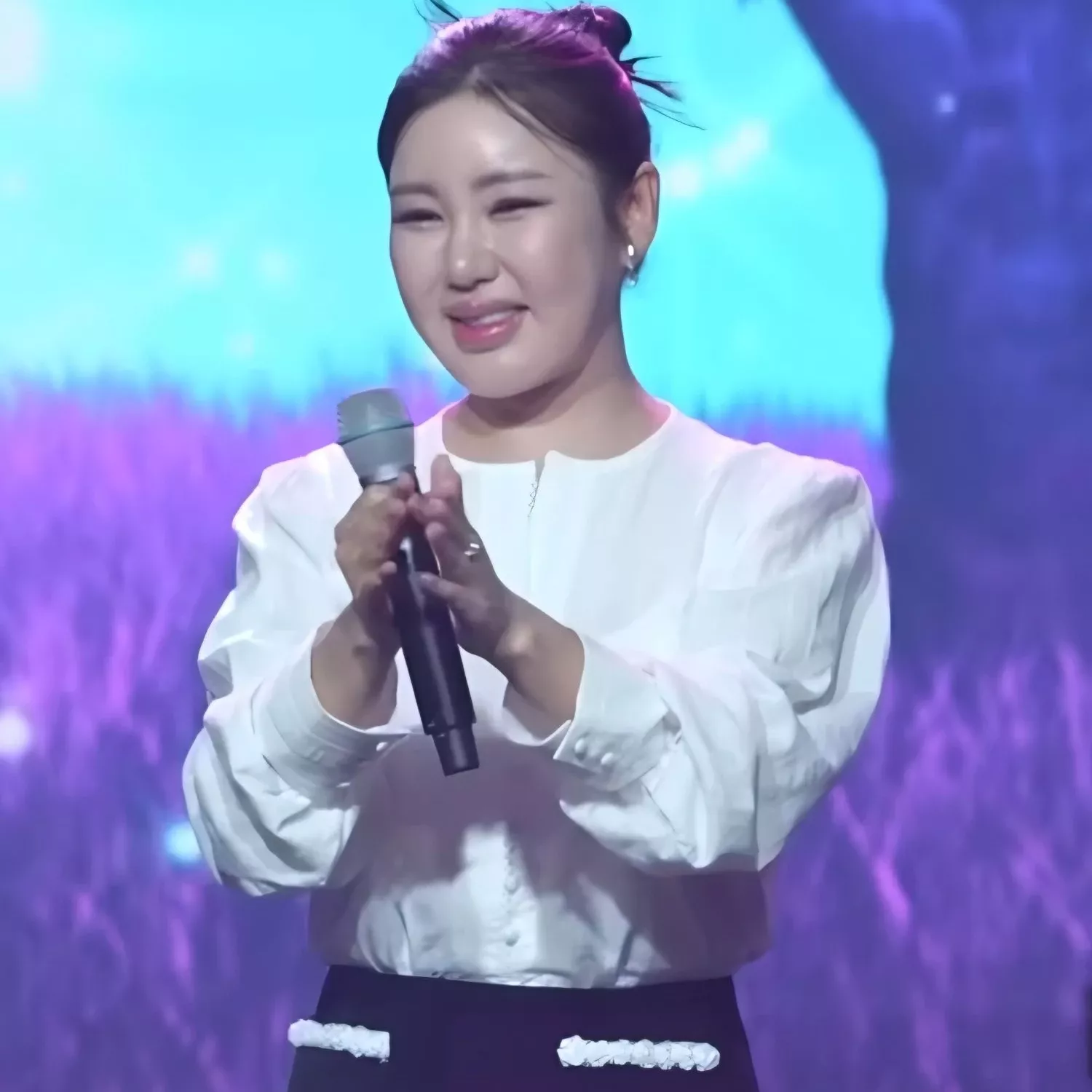 宋歌人的最新照片