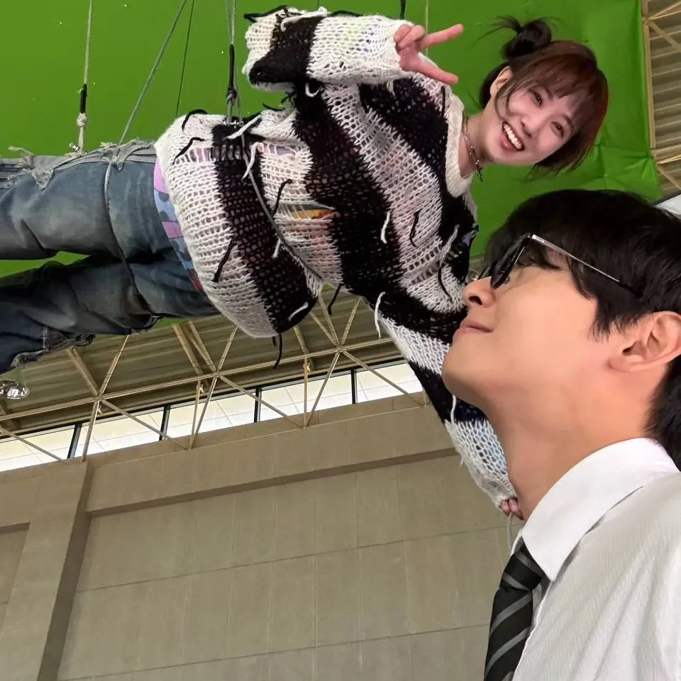 A moment captured by a fan of Cha Eunwoo