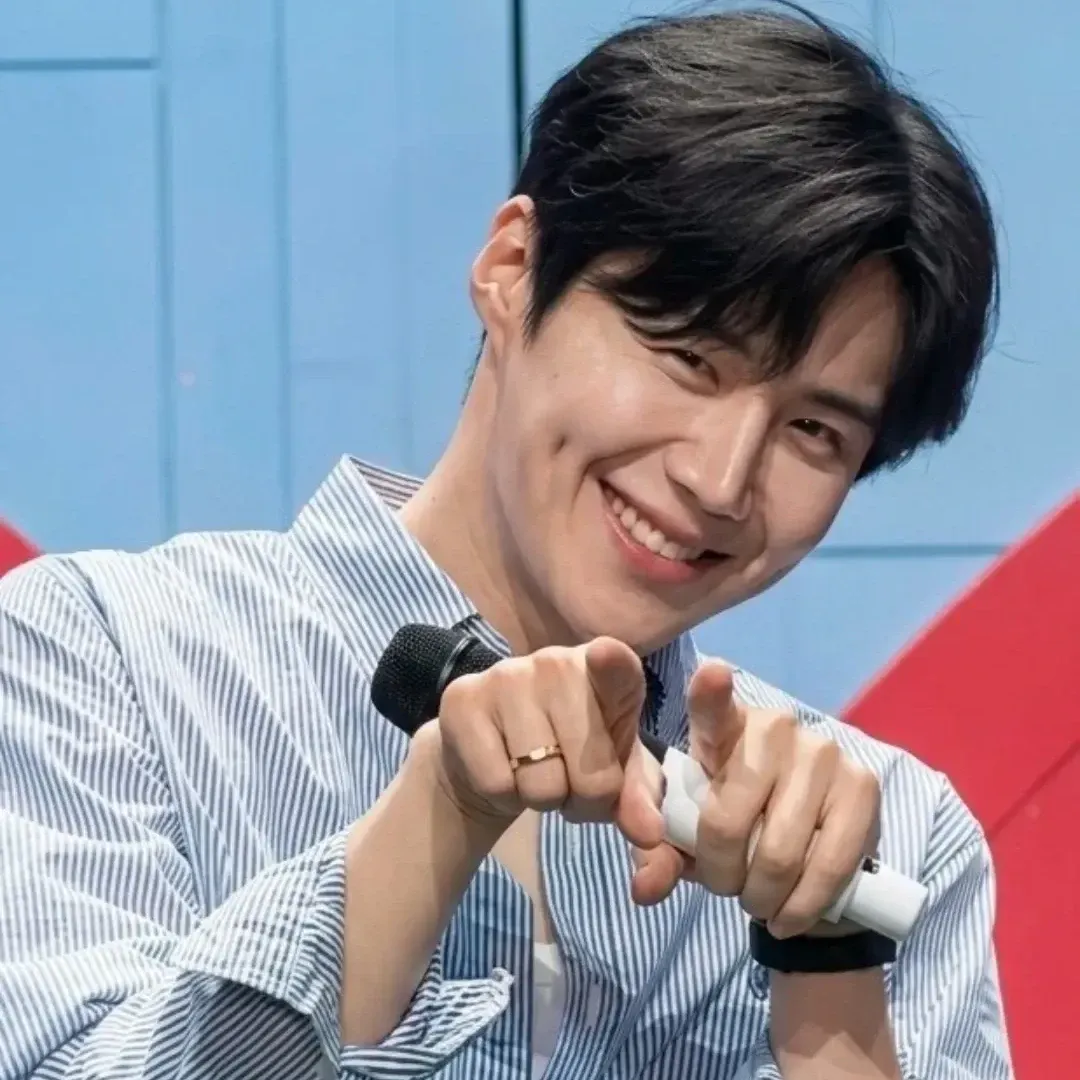 Momen yang diabadikan oleh penggemar Kim Seonho