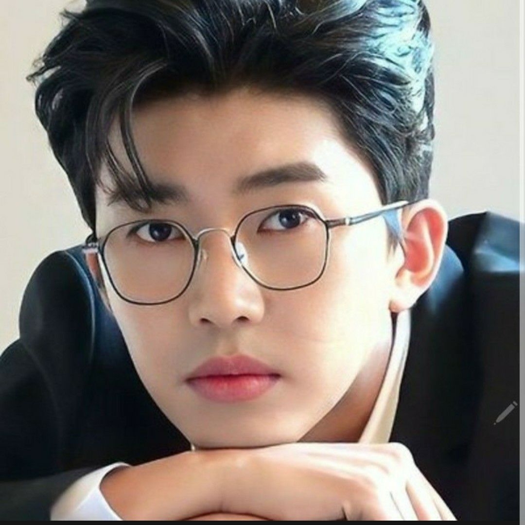 Latest photo of Lim Youngwoong