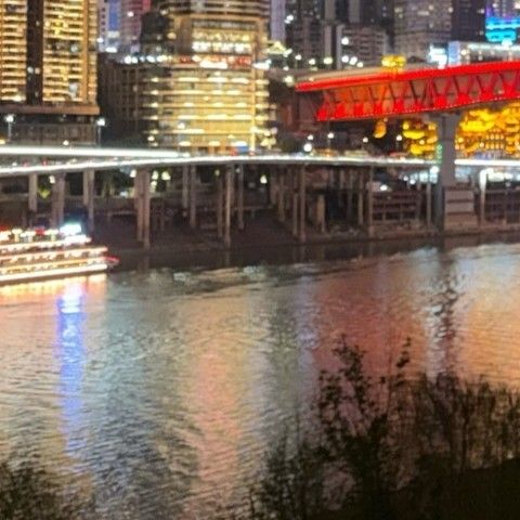 A moment captured by a fan of Bona