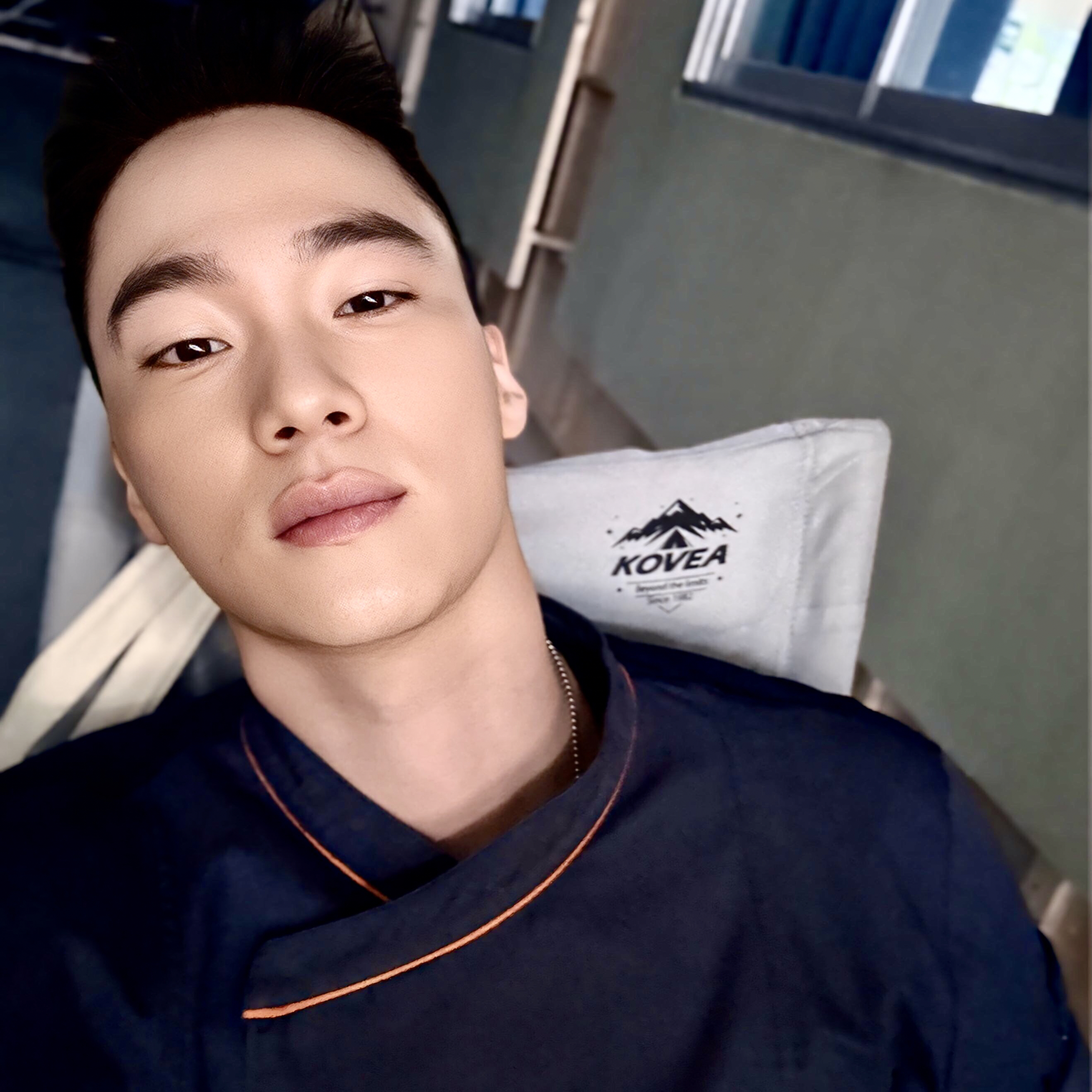 Behind-the-scenes cut of Lee Hongnae