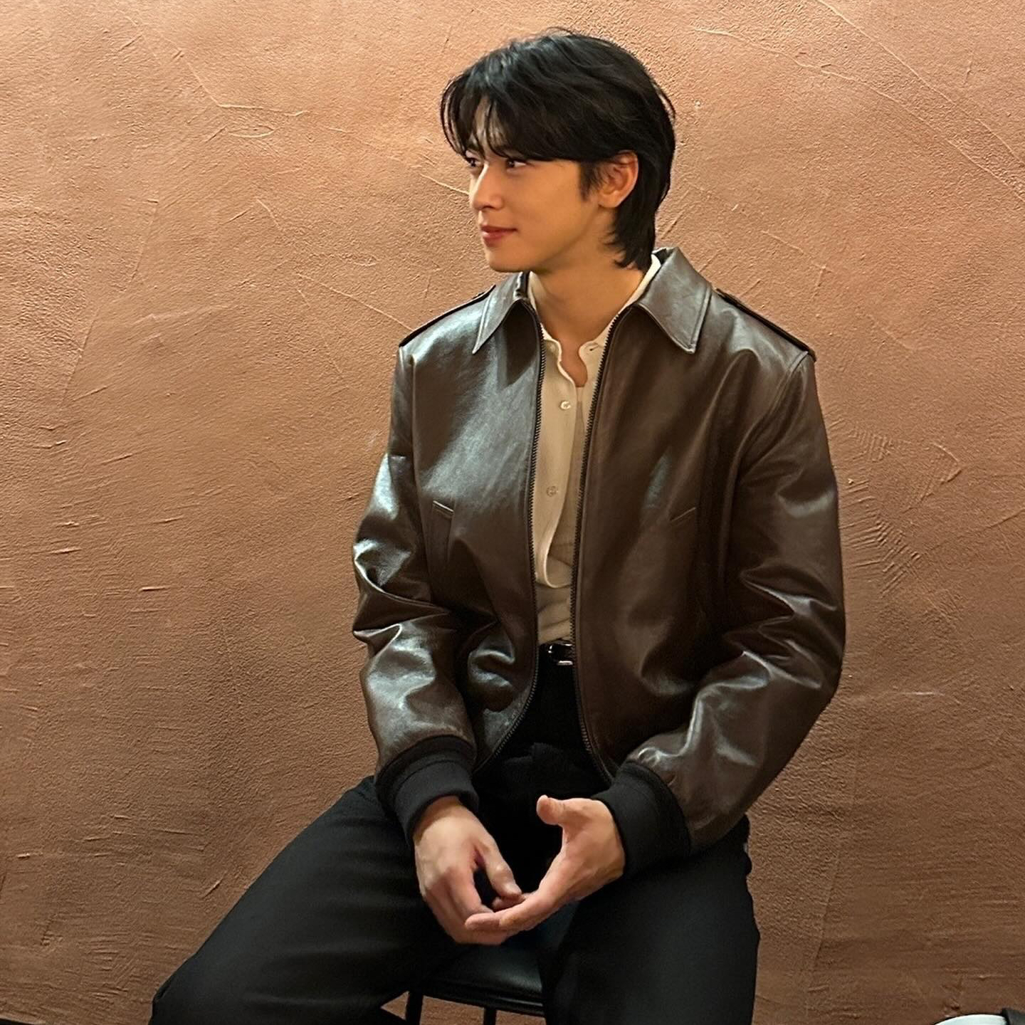 Recent activity shot of Cha Eunwoo