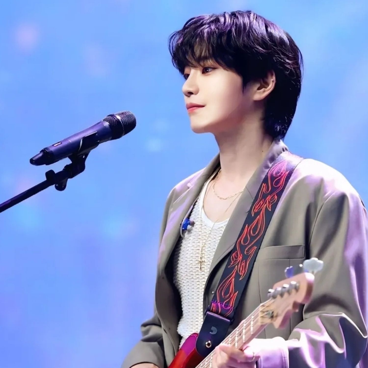 Behind-the-scenes cut of Kim Jaeyoung