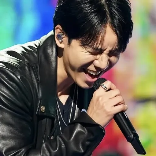 Cuplikan di balik layar dari Lee Seunggi