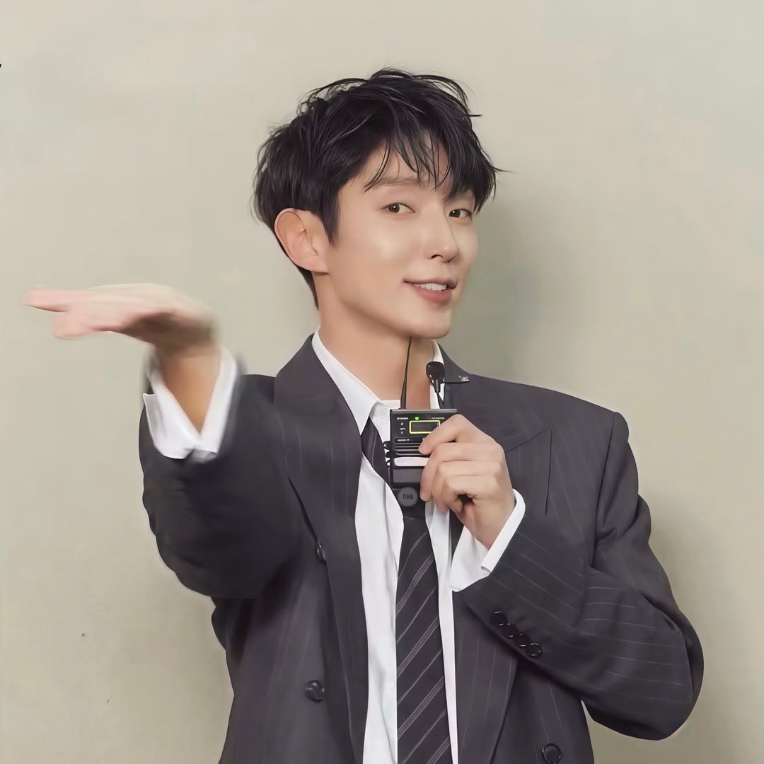 Latest photo of Lee Joongi