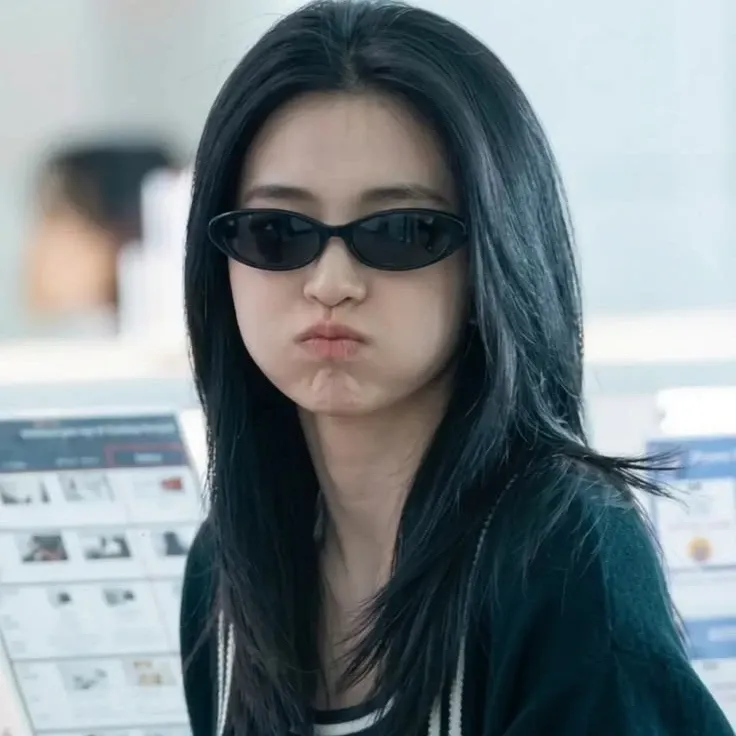 A moment captured by a fan of Kim Taeri