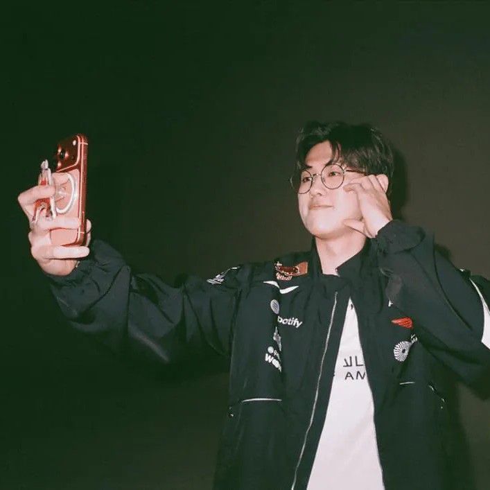 A moment captured by a fan of Oner