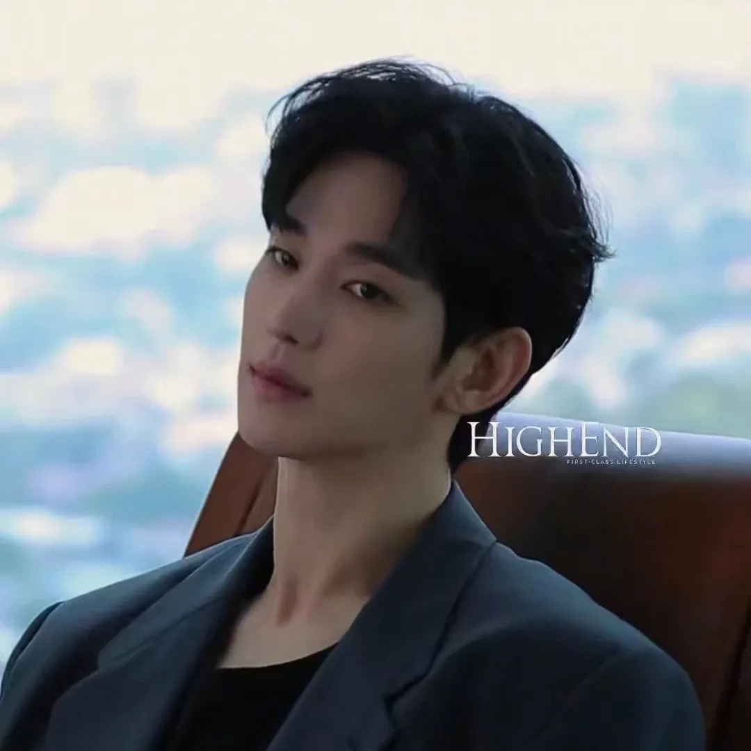 Behind-the-scenes cut of Kim Soohyun