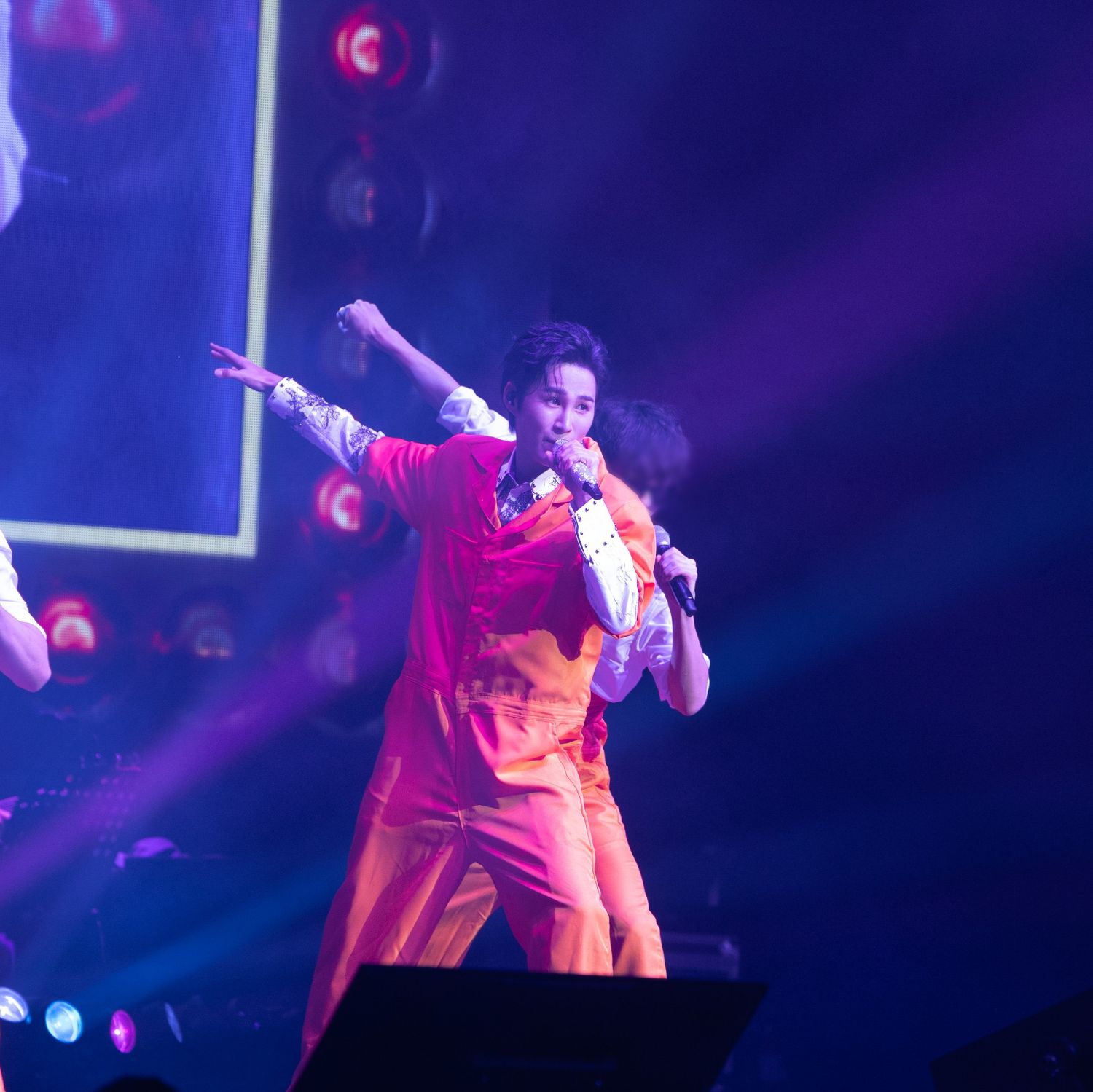 粉絲拍下的金熙栽瞬間