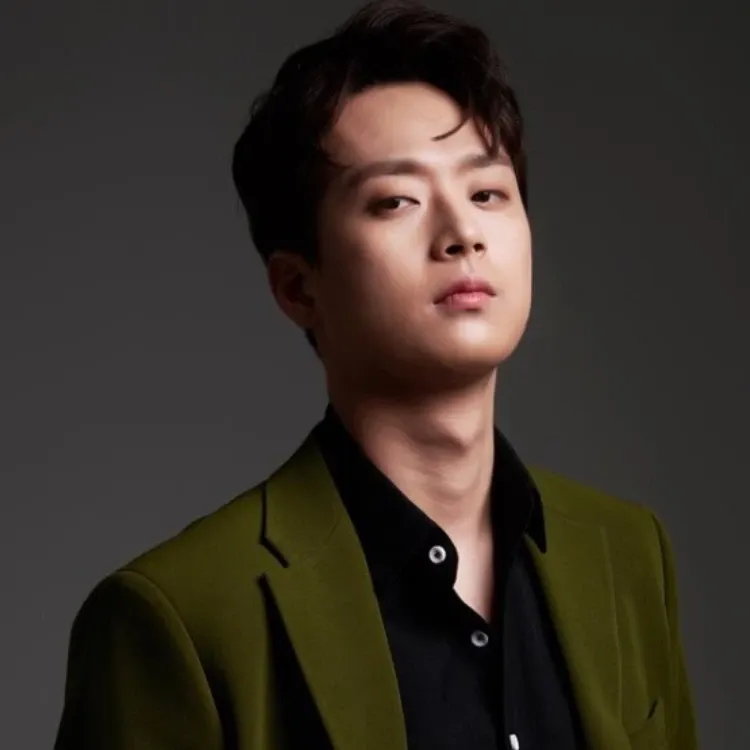 Foto kegiatan terbaru dari Lee Chanwon