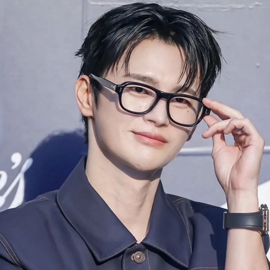 Recent activity shot of Seo Inguk