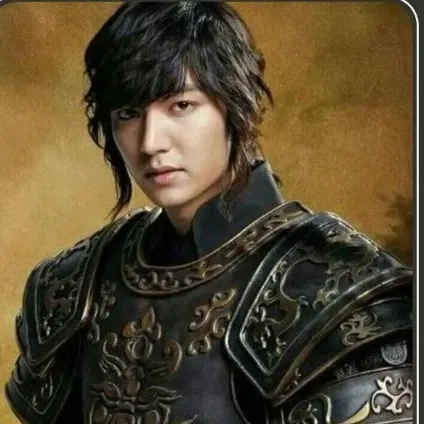 Recent activity shot of Lee Minho