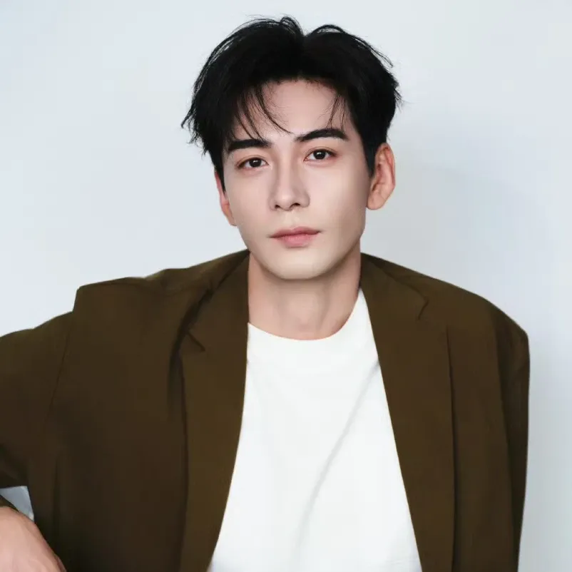 Latest photo of Chen Xingxu