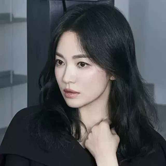 Behind-the-scenes cut of Song Hyekyo