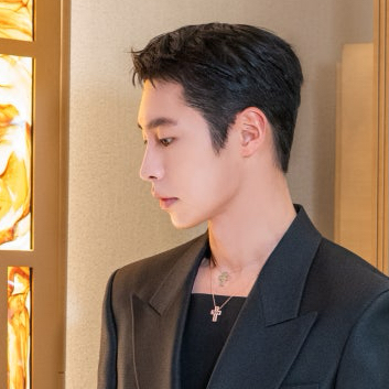 Latest photo of Lee Jaewook