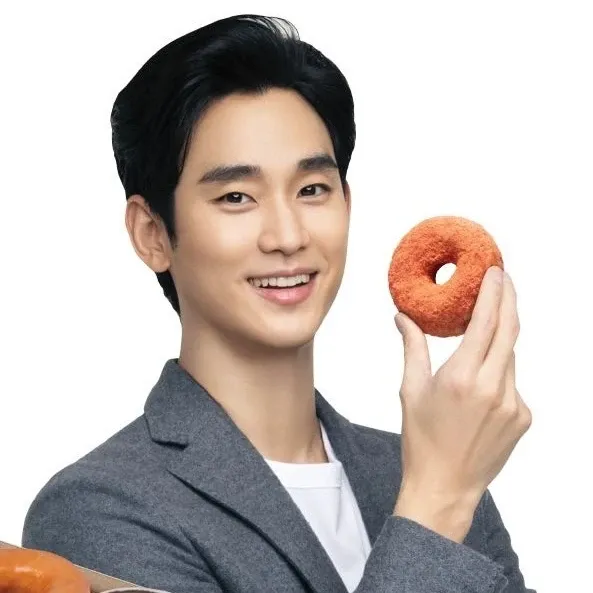 Behind-the-scenes cut of Kim Soohyun