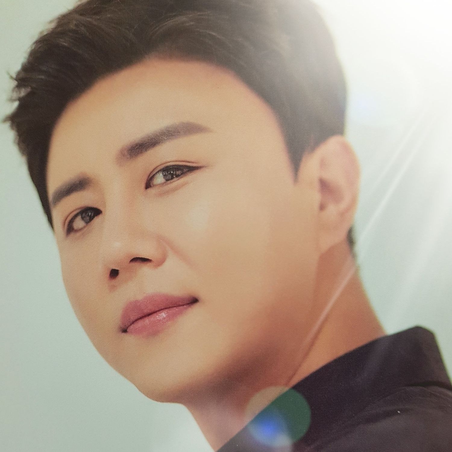 Behind-the-scenes cut of Jin Haesung