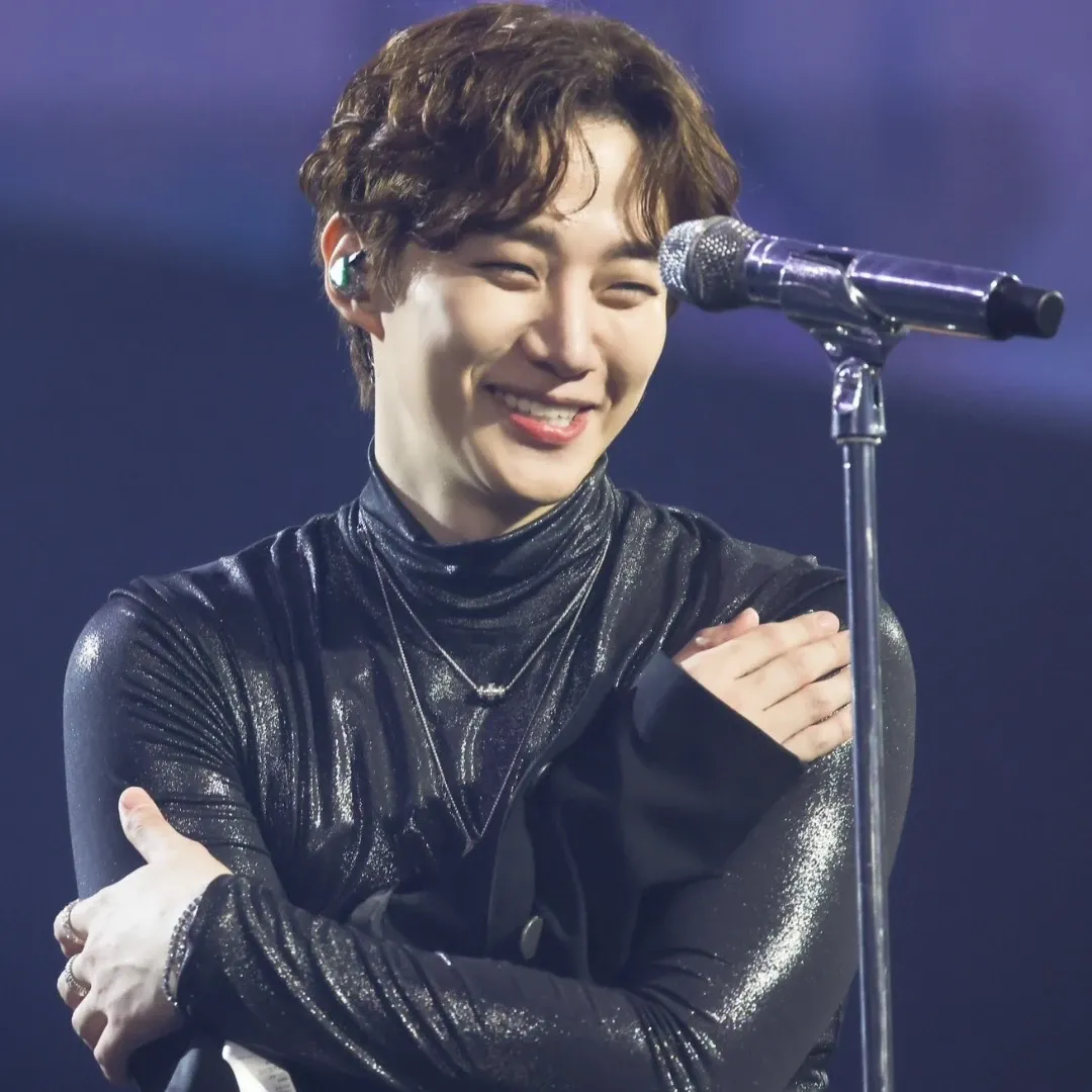 Recent activity shot of Lee Junho