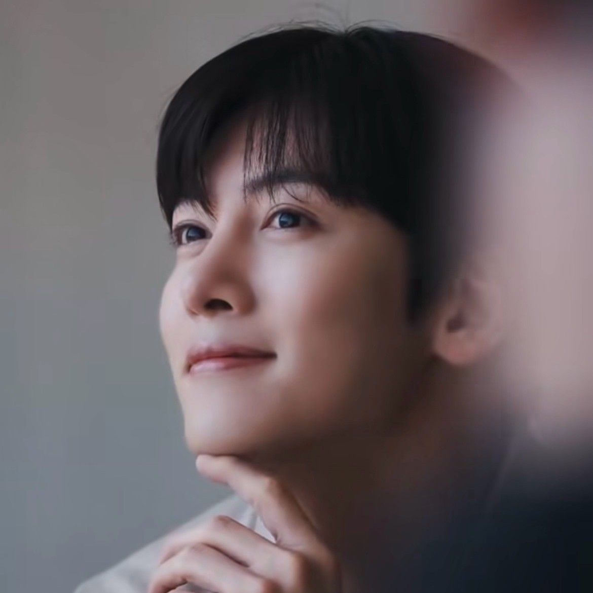 Behind-the-scenes cut of Ji Changwook