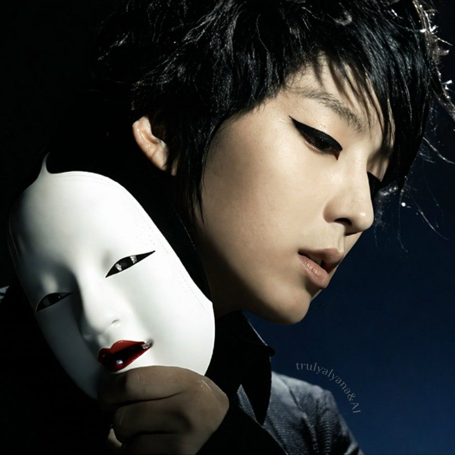 Recent activity shot of Lee Joongi