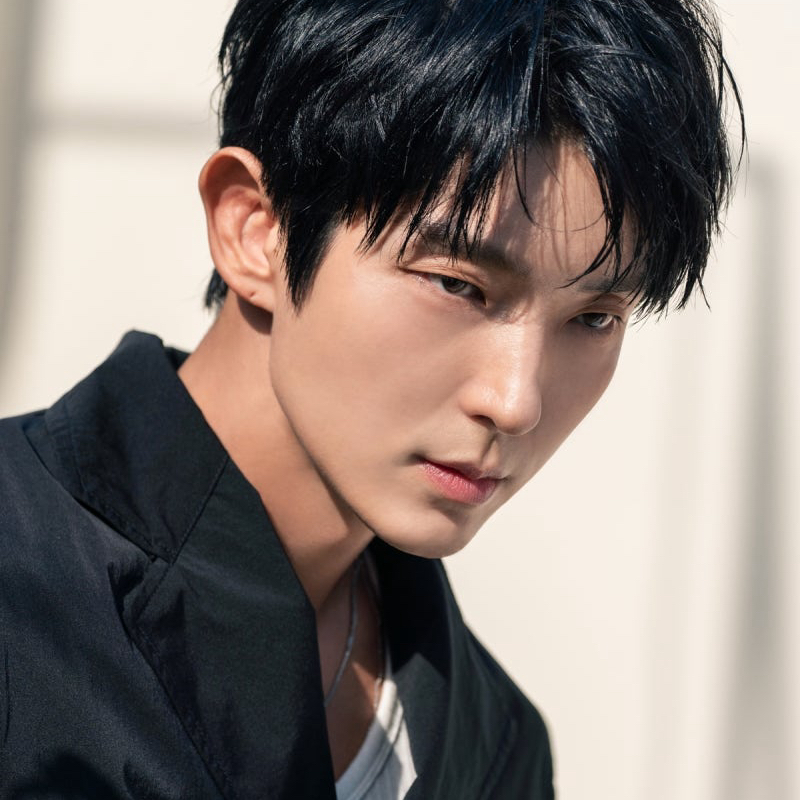 이준기 최근 활동샷