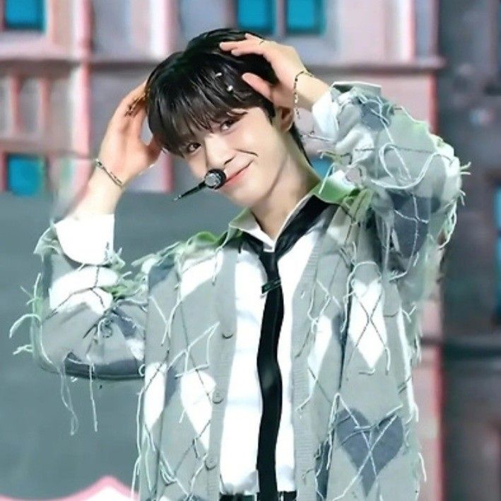 Momen yang diabadikan oleh penggemar Jeong Dongwon