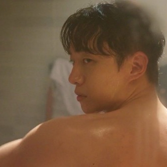 粉絲拍下的李俊昊瞬間