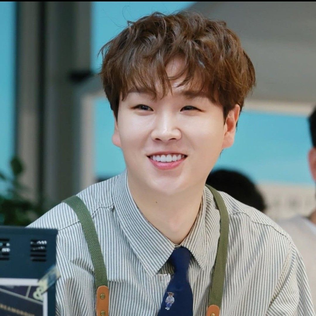 Behind-the-scenes cut of Song Minjun