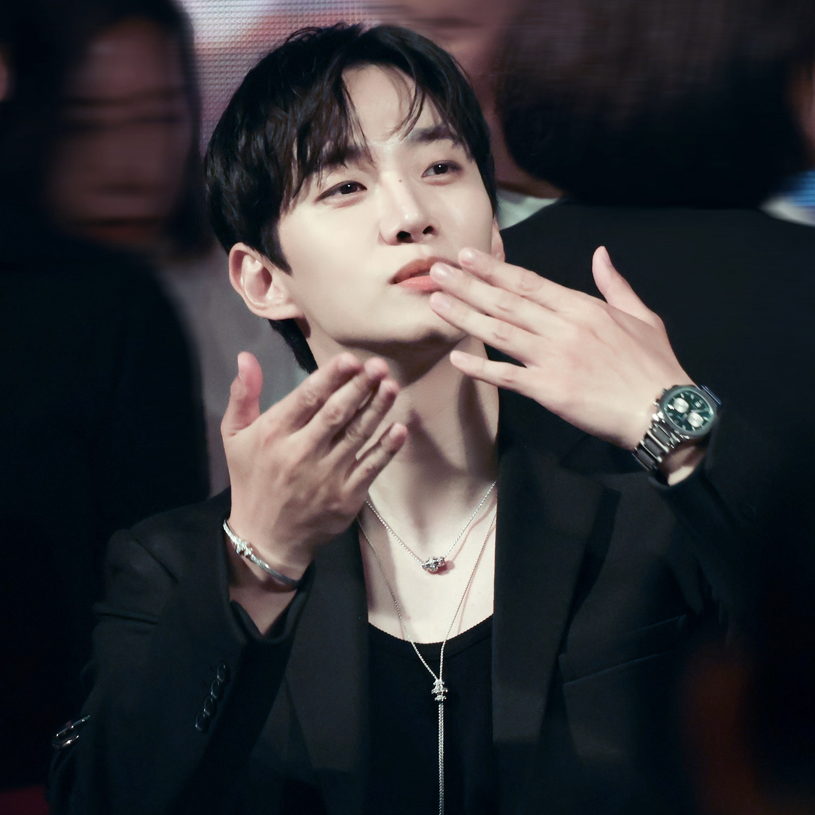 ファンが撮影したイ・ジュノの瞬間