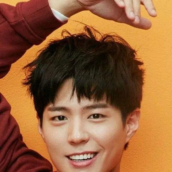 Behind-the-scenes cut of Park Bogum