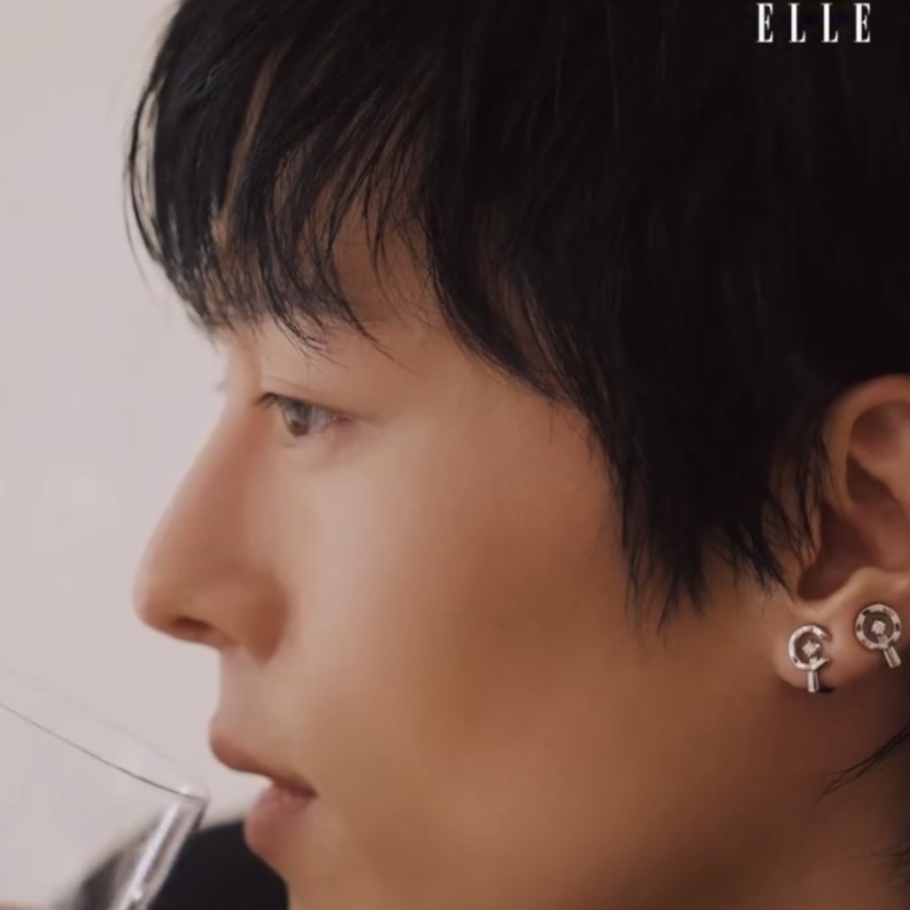 A moment captured by a fan of Jang Kiyong