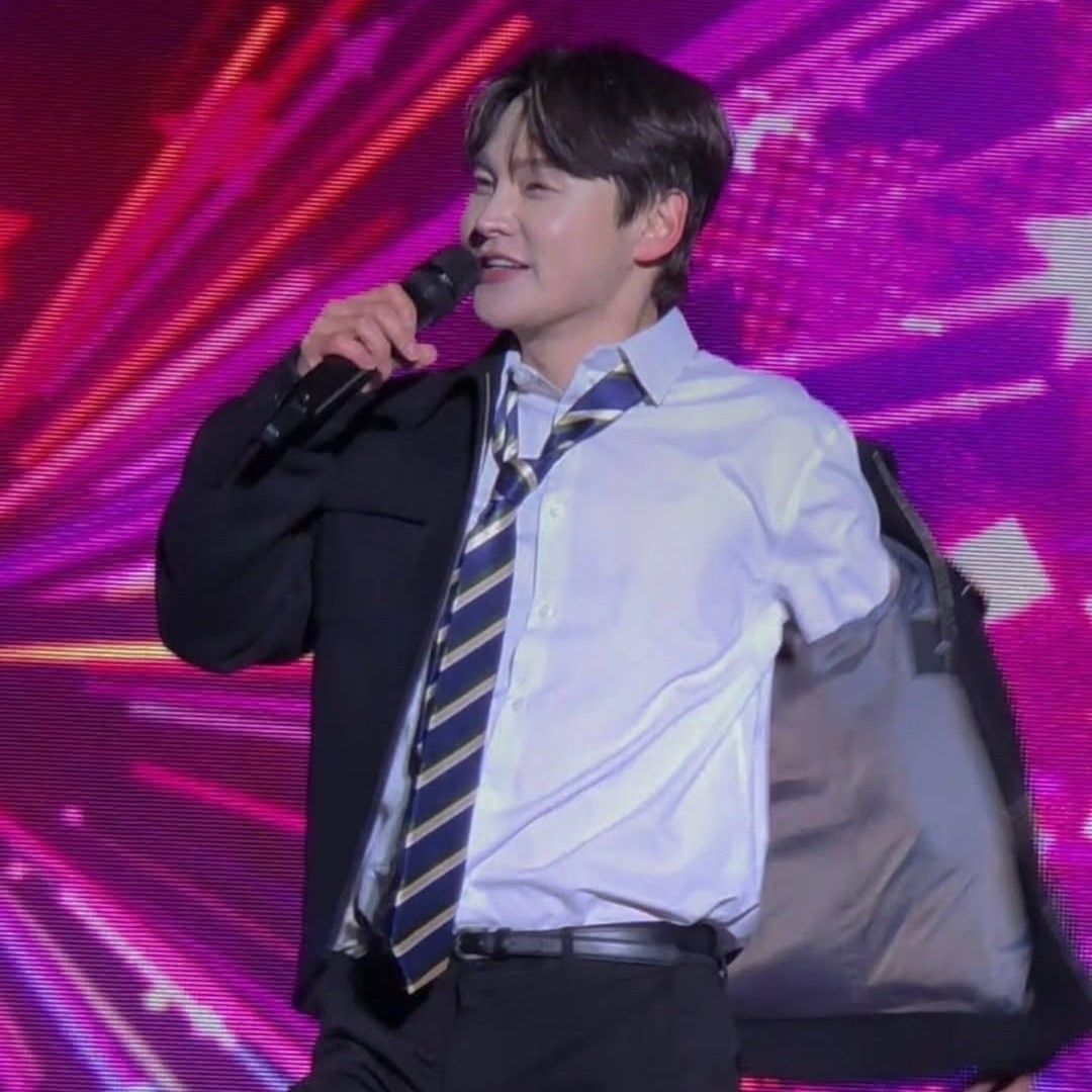 朴瑞鎮的最新照片