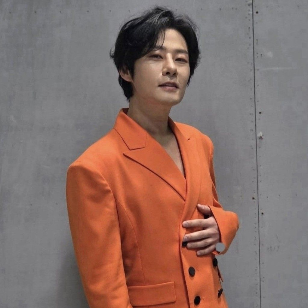 강문경의 최신 사진