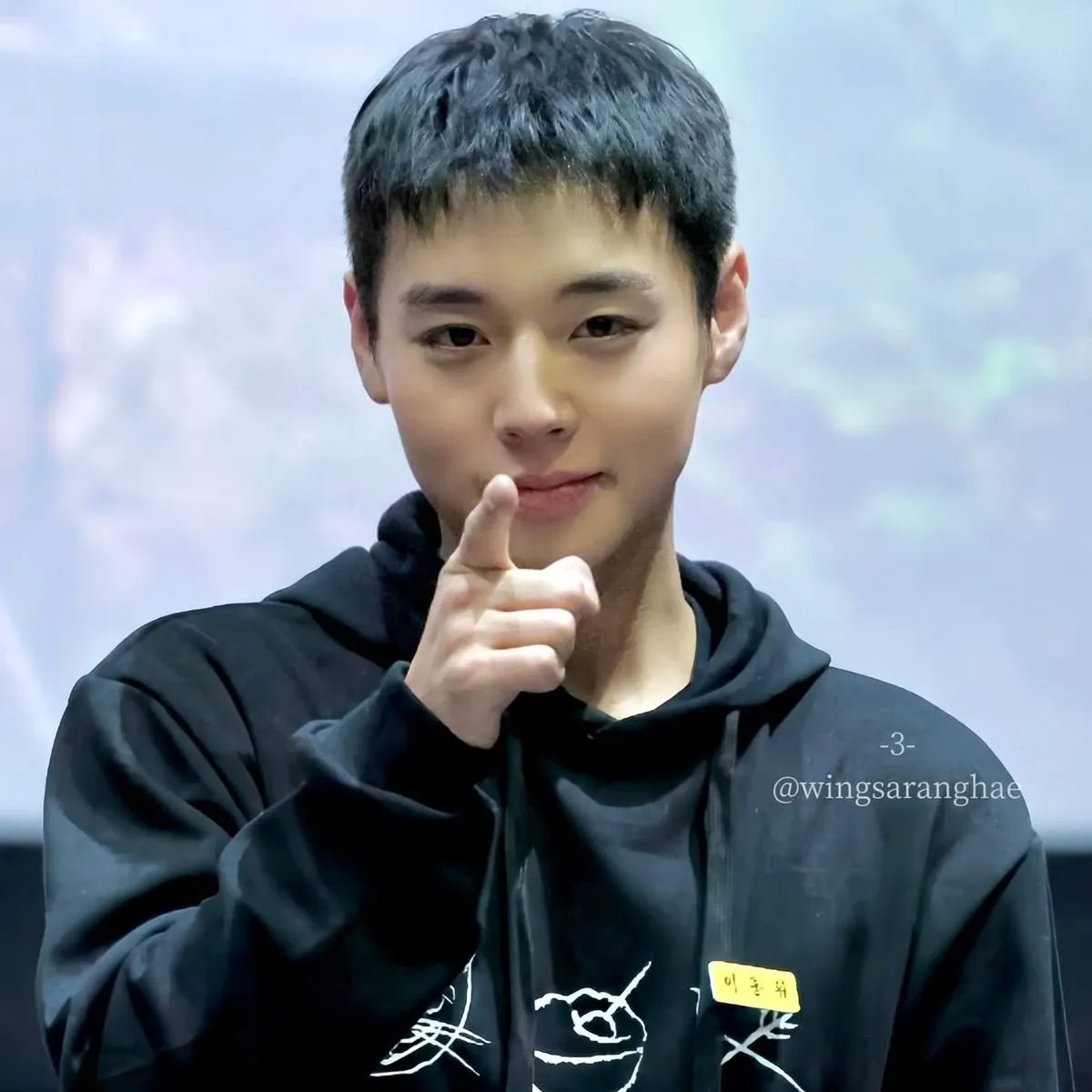 Cuplikan di balik layar dari Park Jihoon