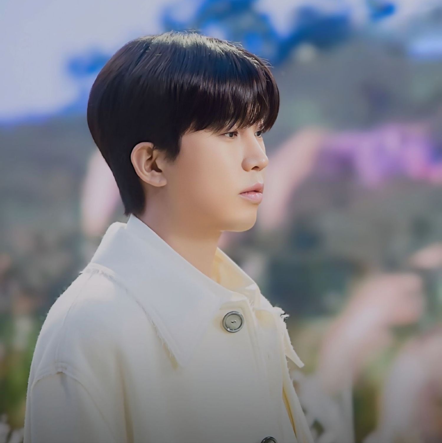 Behind-the-scenes cut of Lim Youngwoong