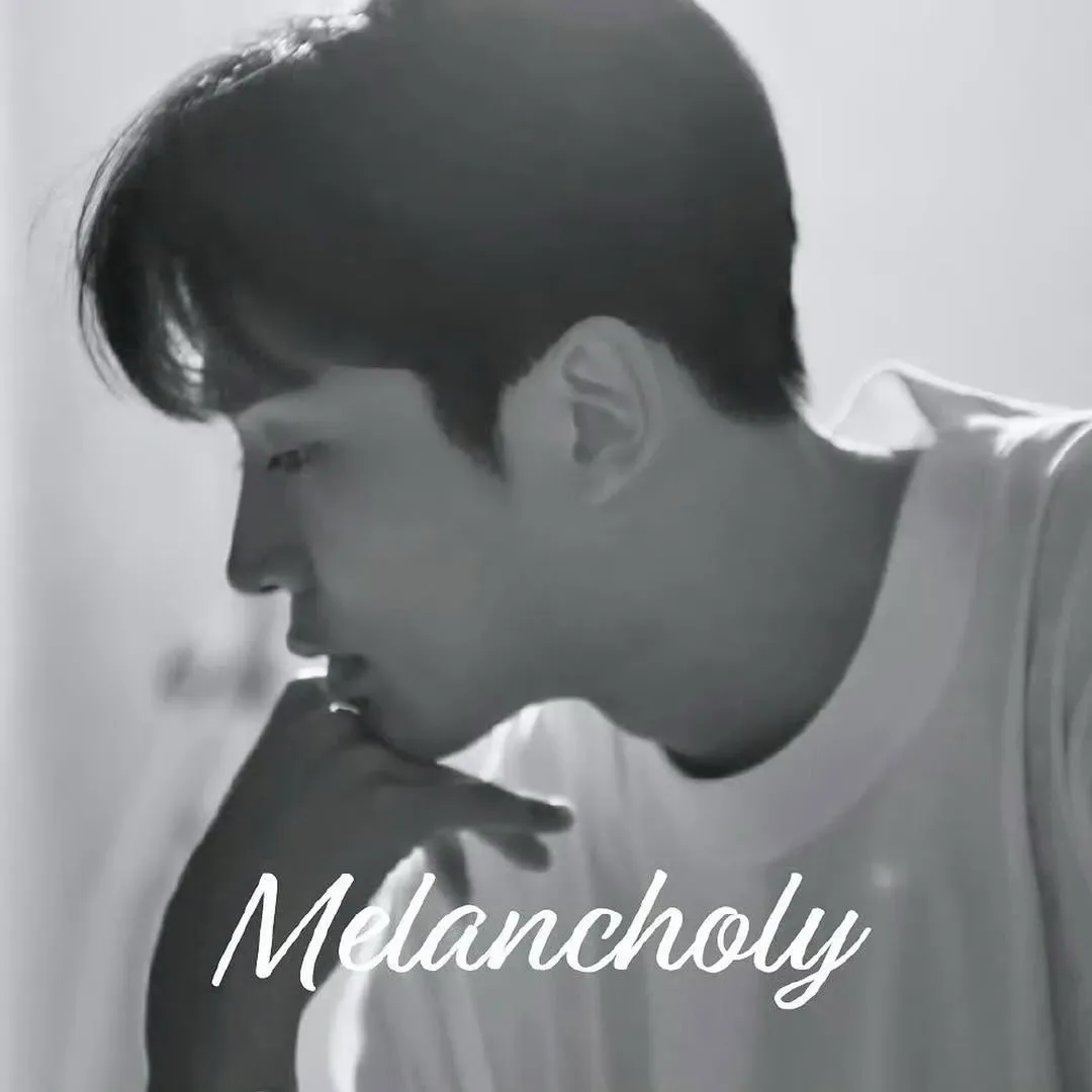 Foto kegiatan terbaru dari Rowoon