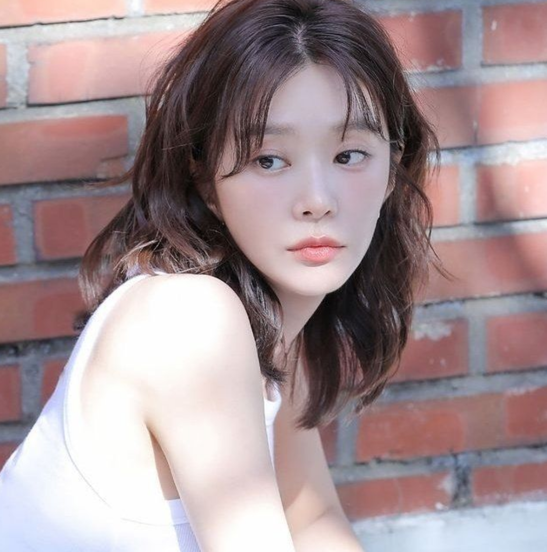 Recent activity shot of Lee Joobeen