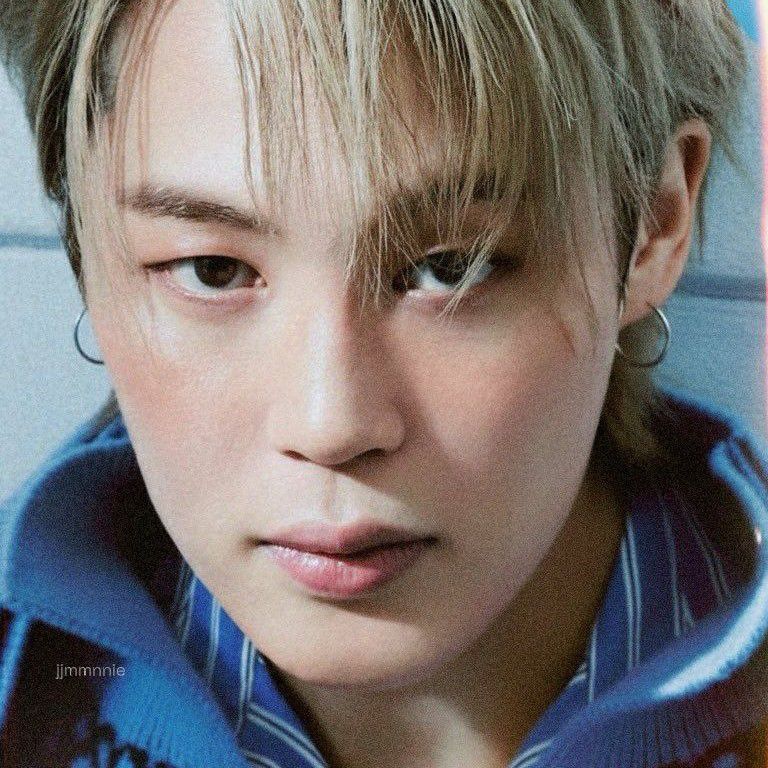 A moment captured by a fan of Ha Jimin