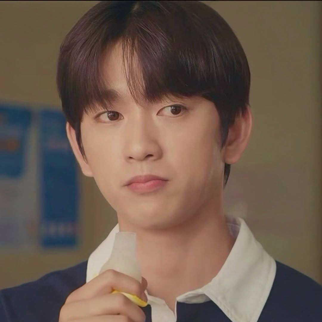 粉丝拍下的朴珍荣瞬间